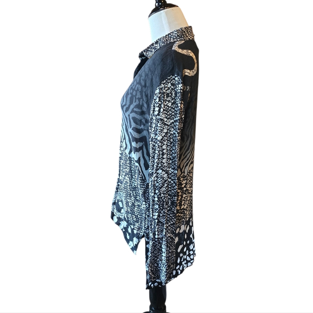 DESIGUAL Black & White Snake Print Button Down Top Shirt Blouse Size Small - Picture 6 of 7